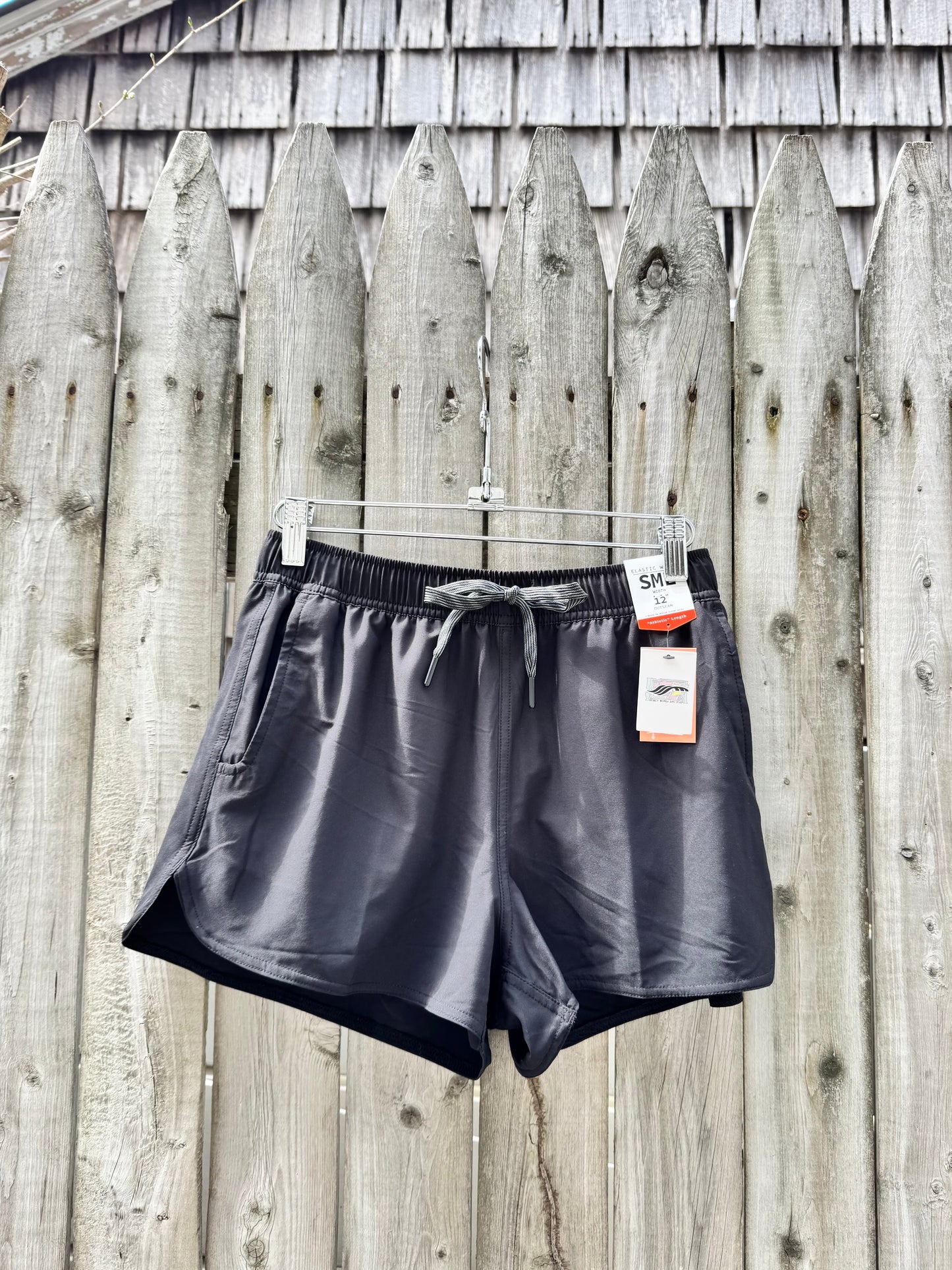 Women's Repeater Volley- Black