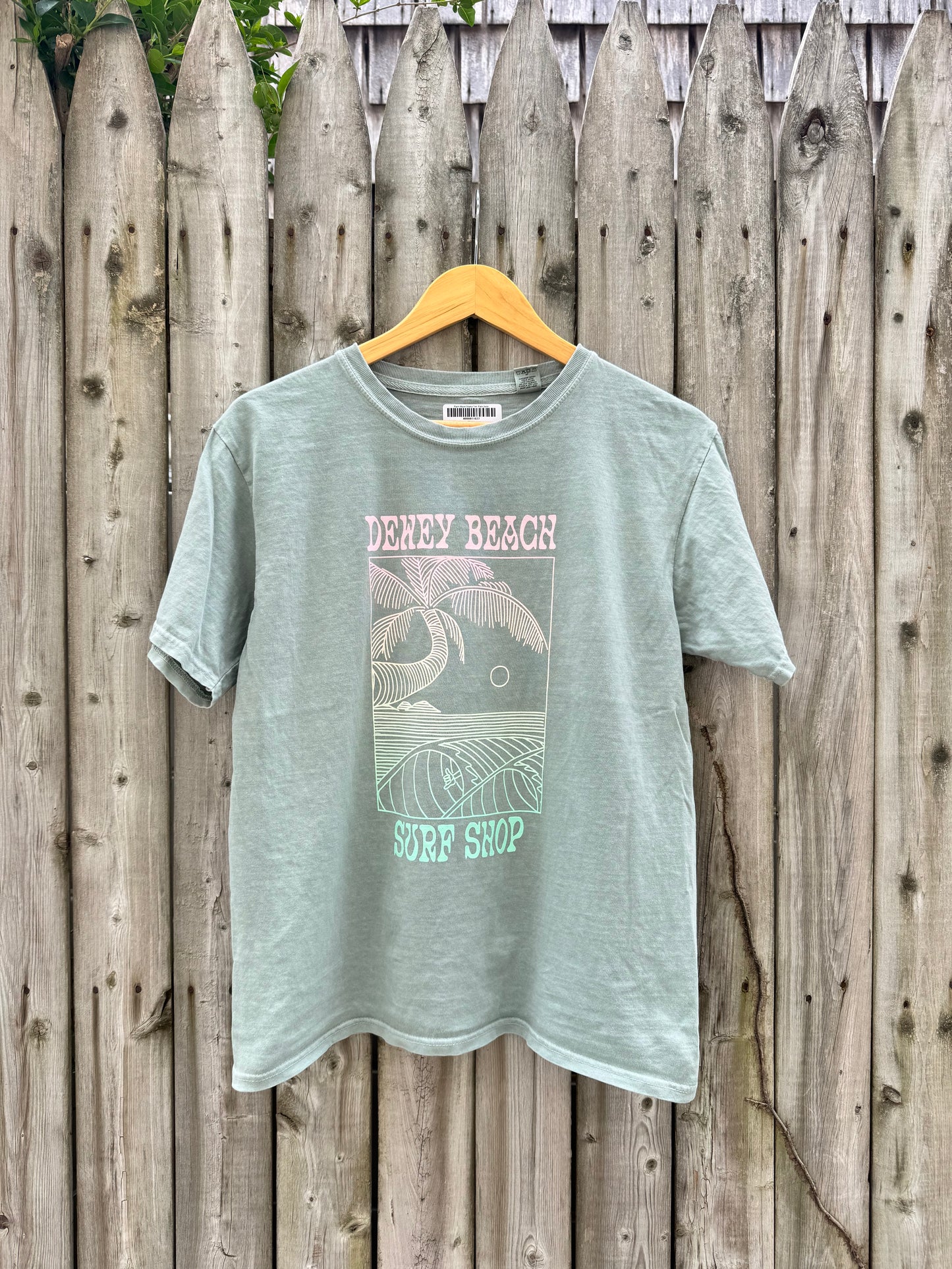 Palm Wave Shaka Tee- Pale Jade