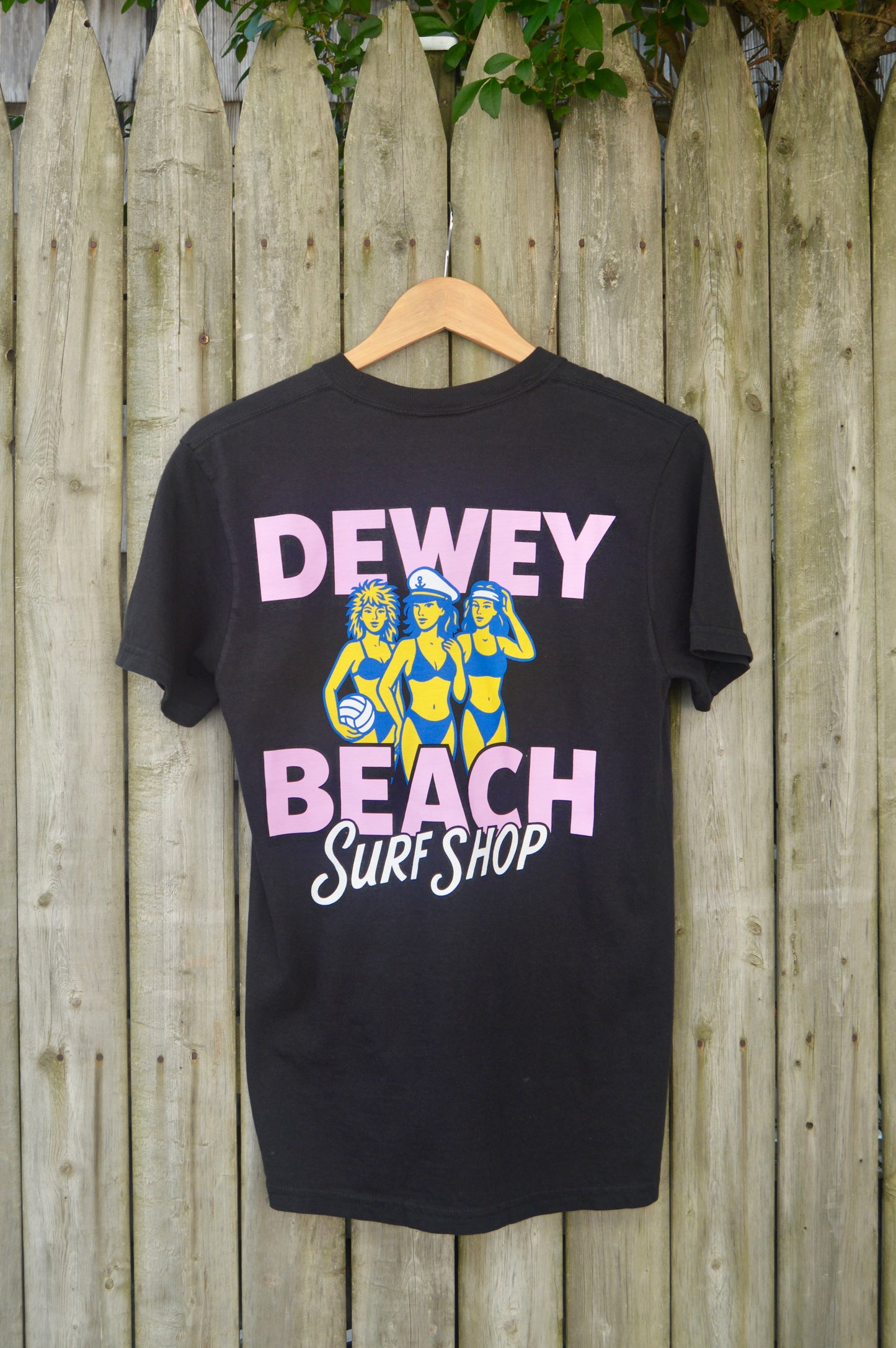 Beach Babes Tee- Black